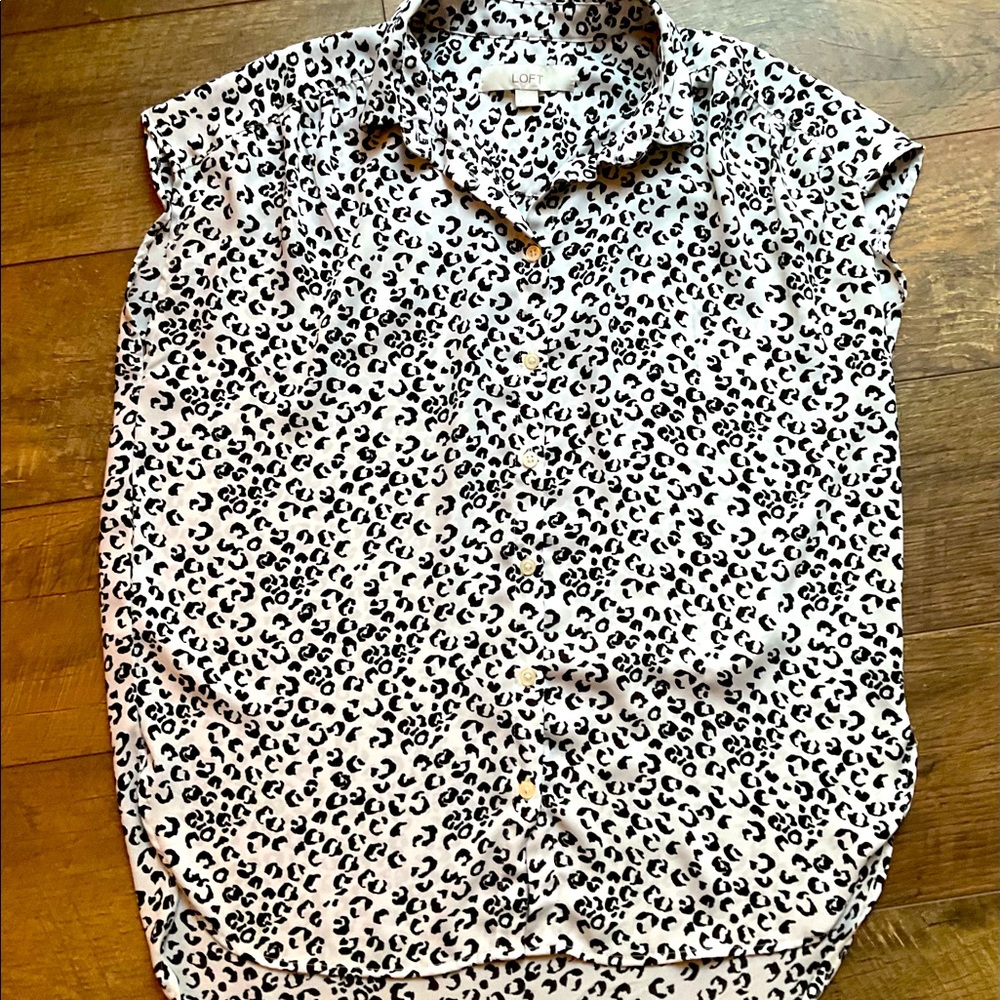 Loft | Cap Sleeve Animal Print Hi Lo Top SP